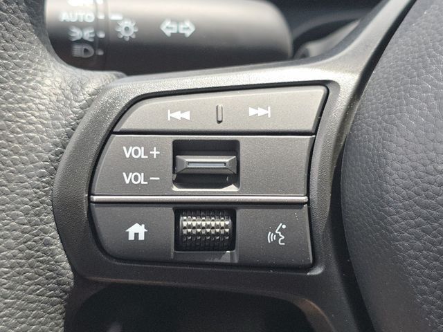 2026 Honda HR-V LX photo 17