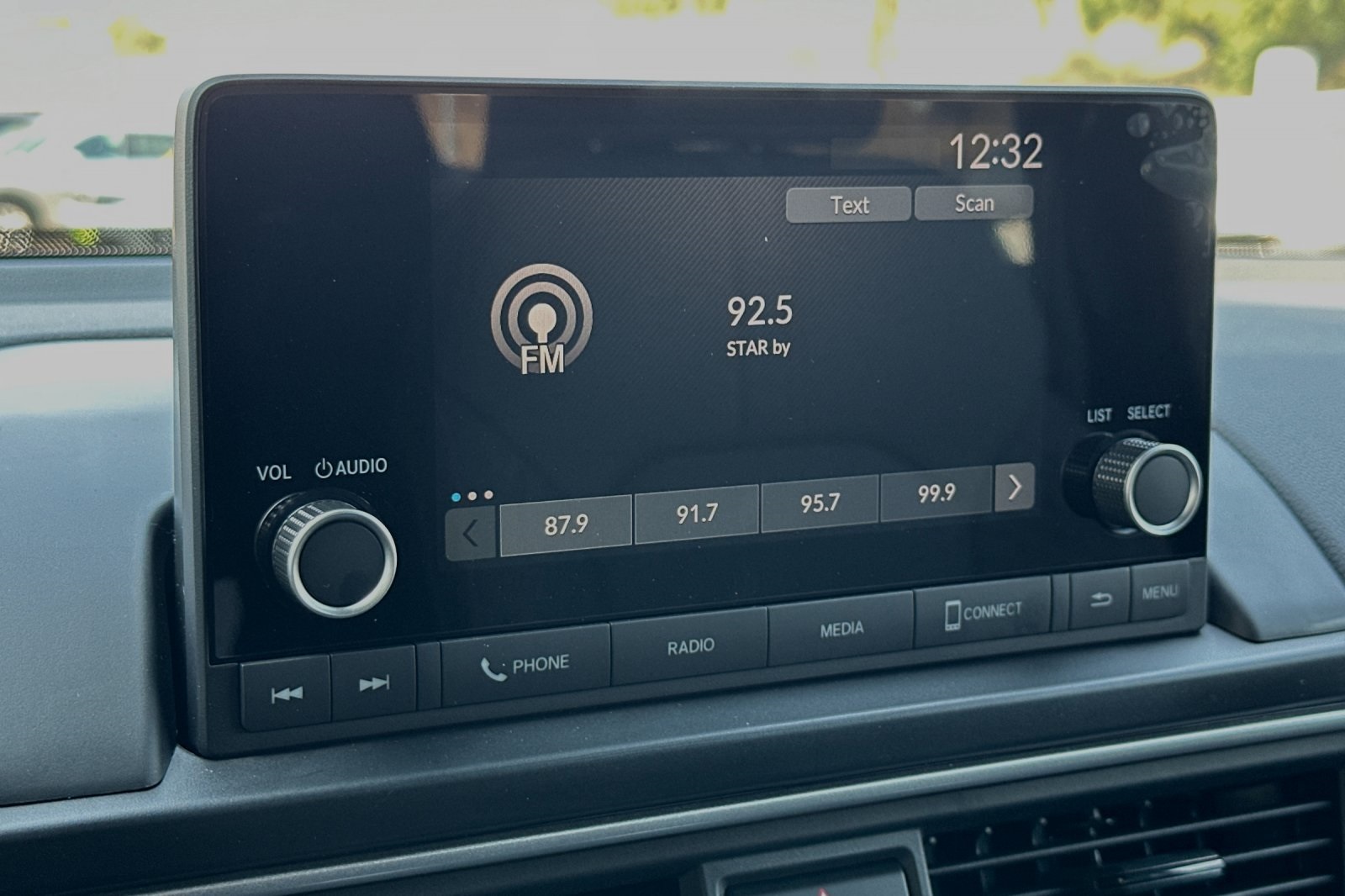 2025 Honda Pilot Sport photo 17