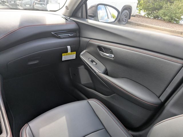 2025 Nissan Sentra SR Midnight Edition photo 15