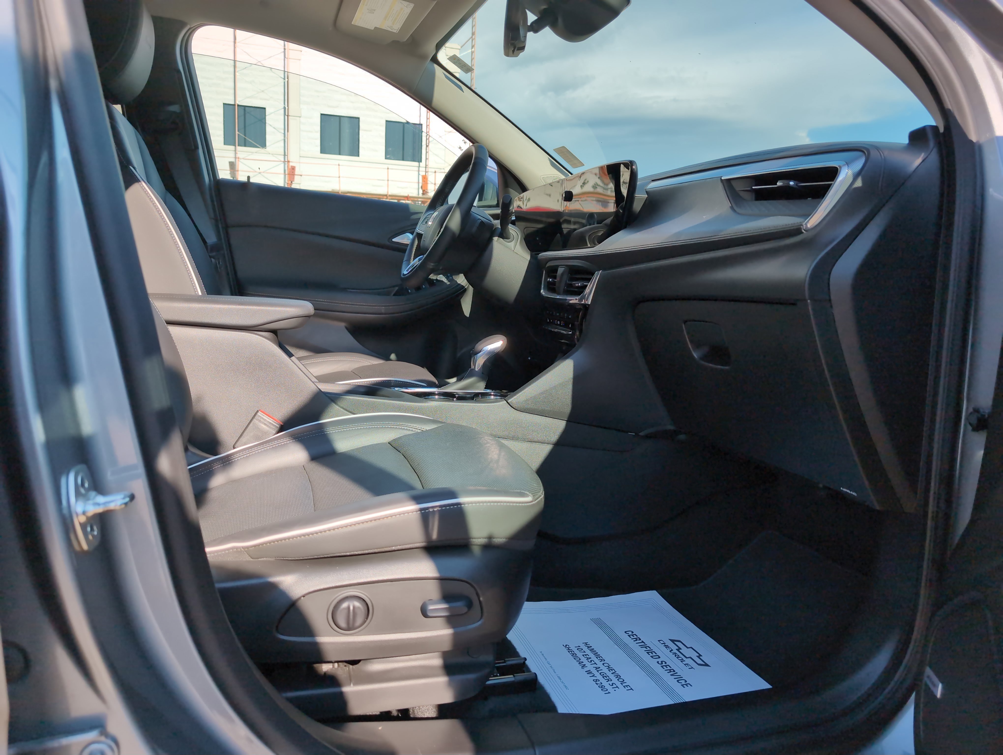 2024 Buick Encore GX Avenir photo 20