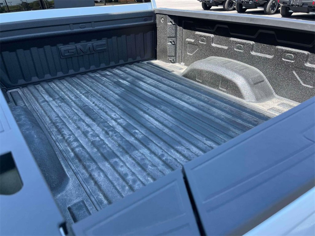 2026 Gmc Sierra 2500 HD AT4 photo 11