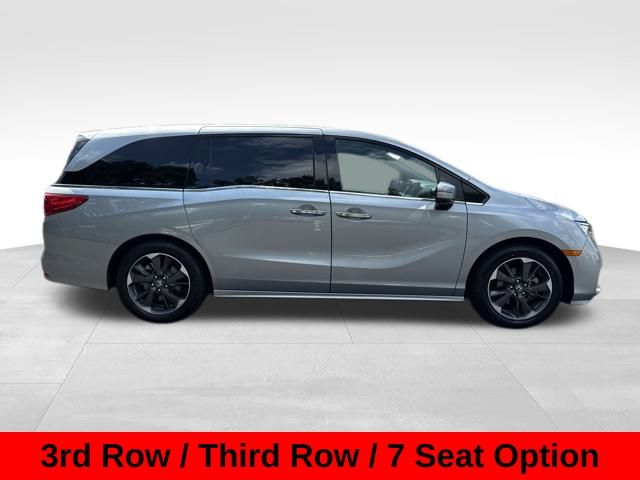 2024 Honda Odyssey Elite photo 2