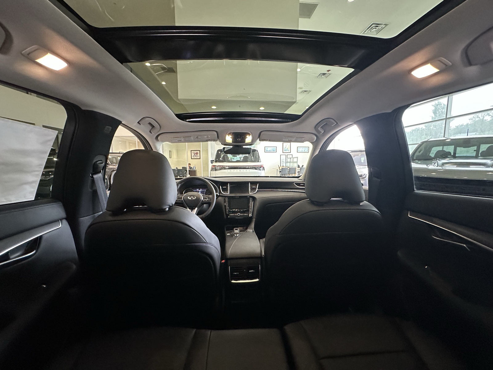 2025 Infiniti QX50 Luxe AWD photo 40