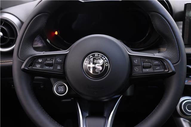 2024 Alfa Romeo Tonale Ti photo 13