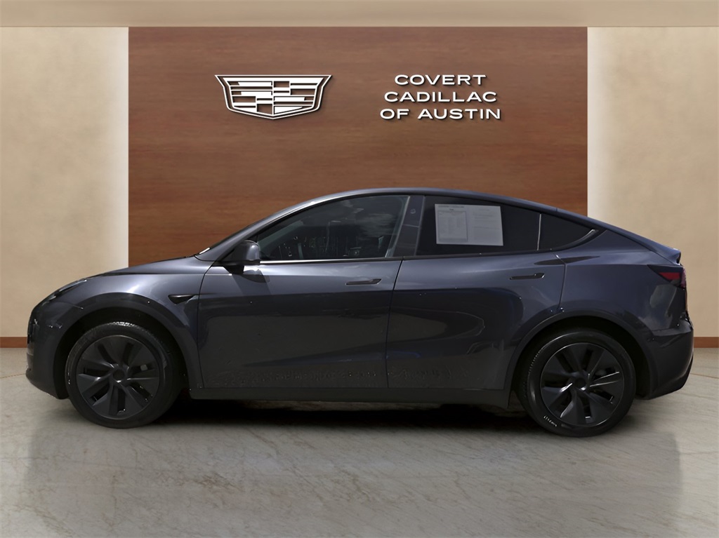 Used 2025 Tesla Model Y Long Range with VIN 7SAYGDED9SA369266 for sale in Austin, TX