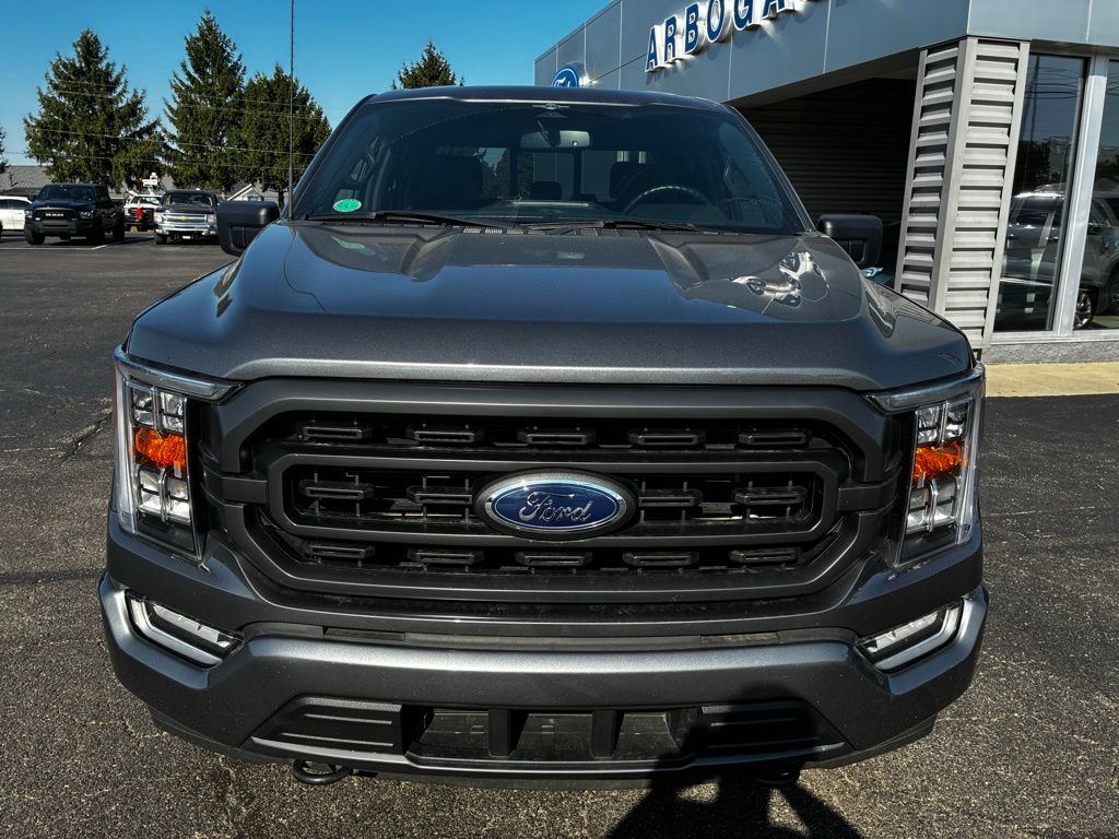 2023 Ford F-150 XLT photo 24