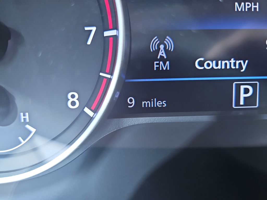 2025 Nissan Sentra SV photo 15