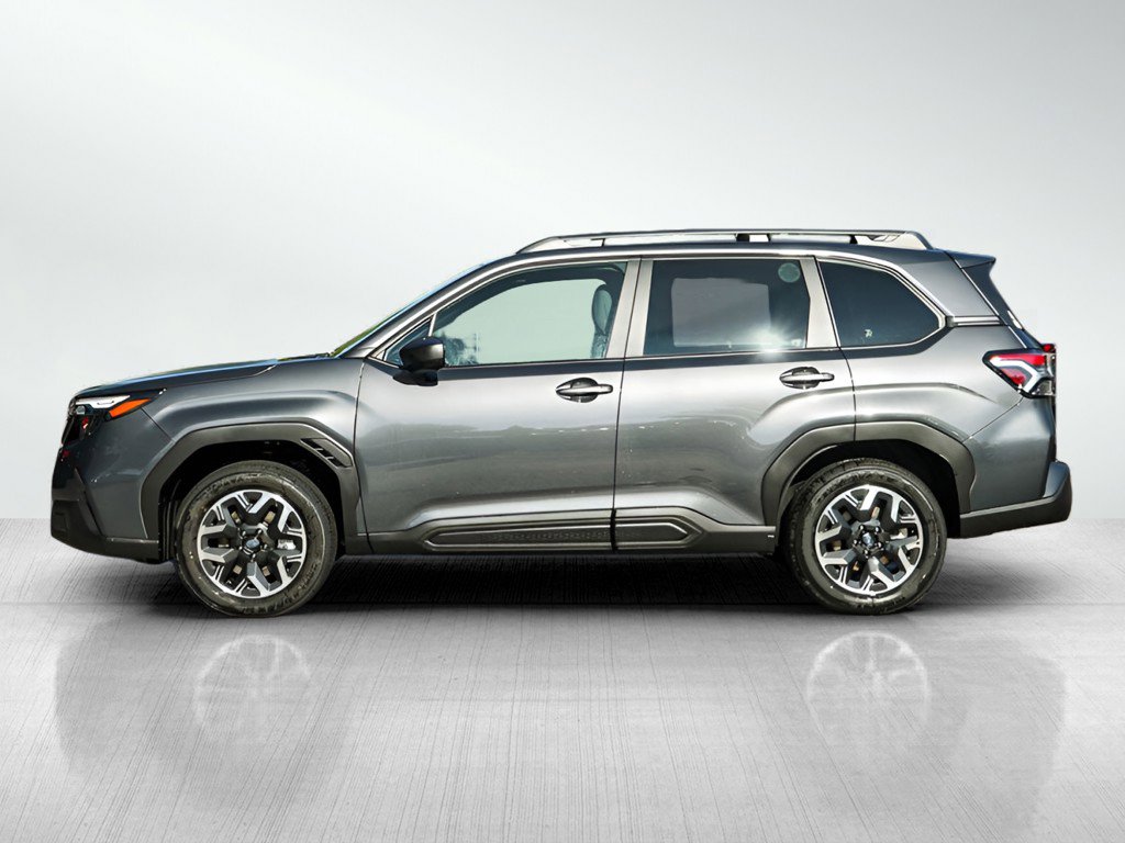 2025 Subaru Forester Premium photo 3