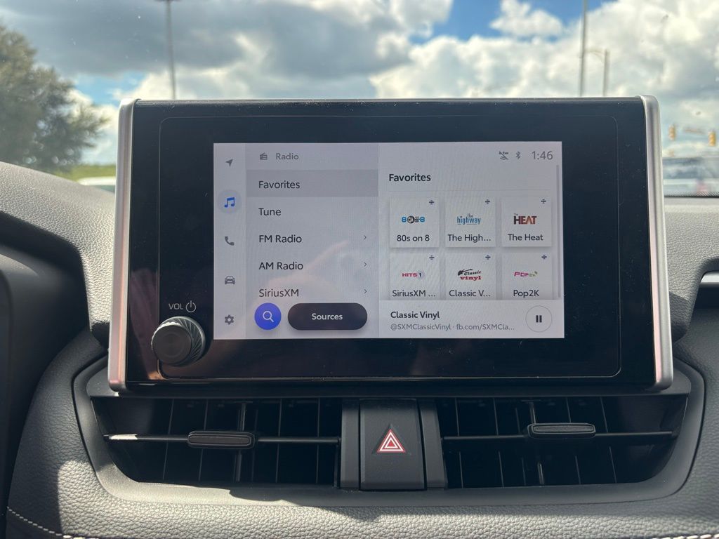 2024 Toyota RAV4 LE photo 7