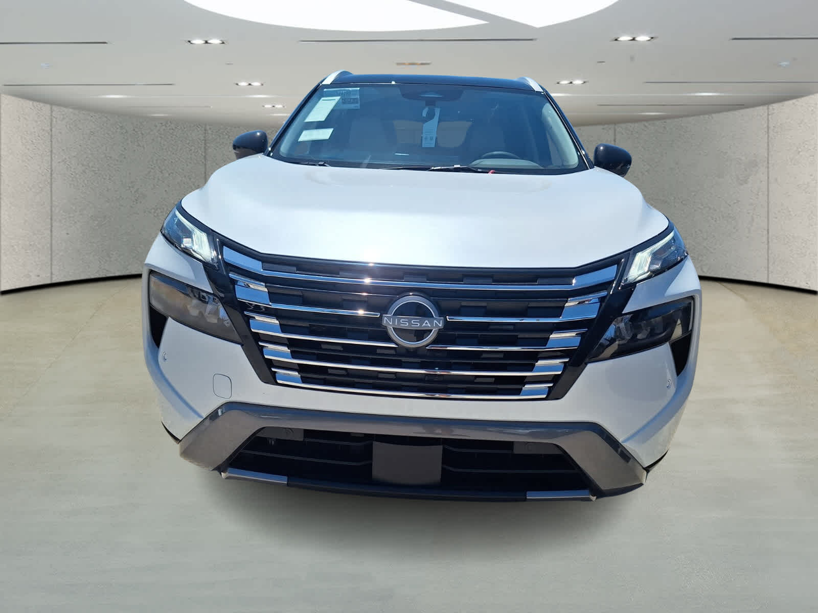2025 Nissan Rogue SL photo 8