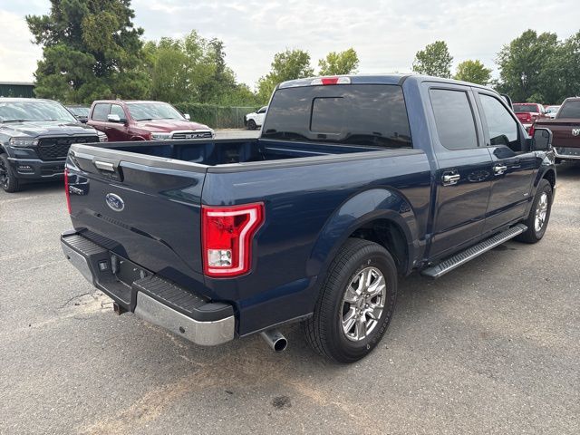 2017 Ford F-150 XLT photo 4