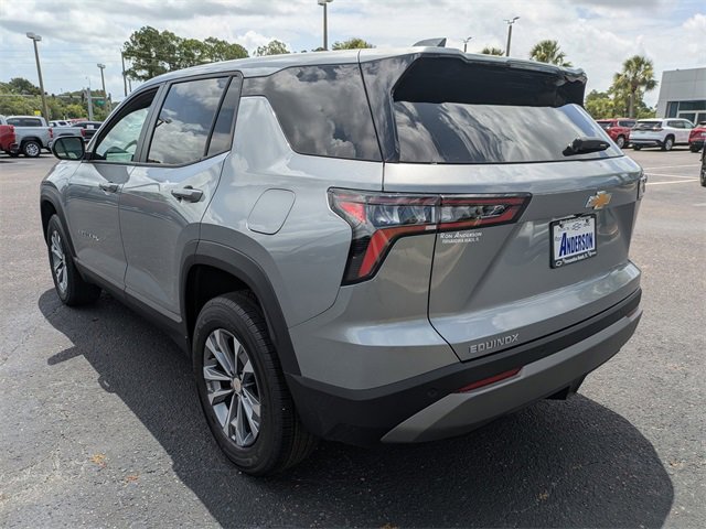 2026 Chevrolet Equinox LT photo 5