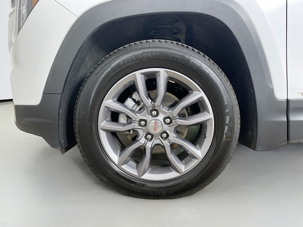 2024 Gmc Terrain SLT photo 29