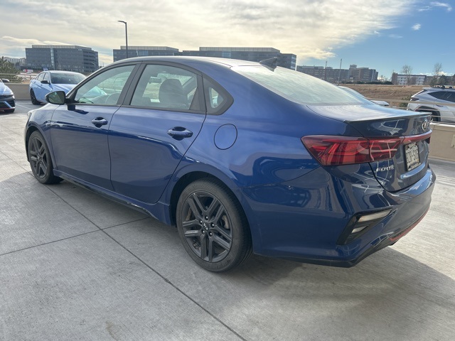 2021 Kia Forte GT-Line photo 4