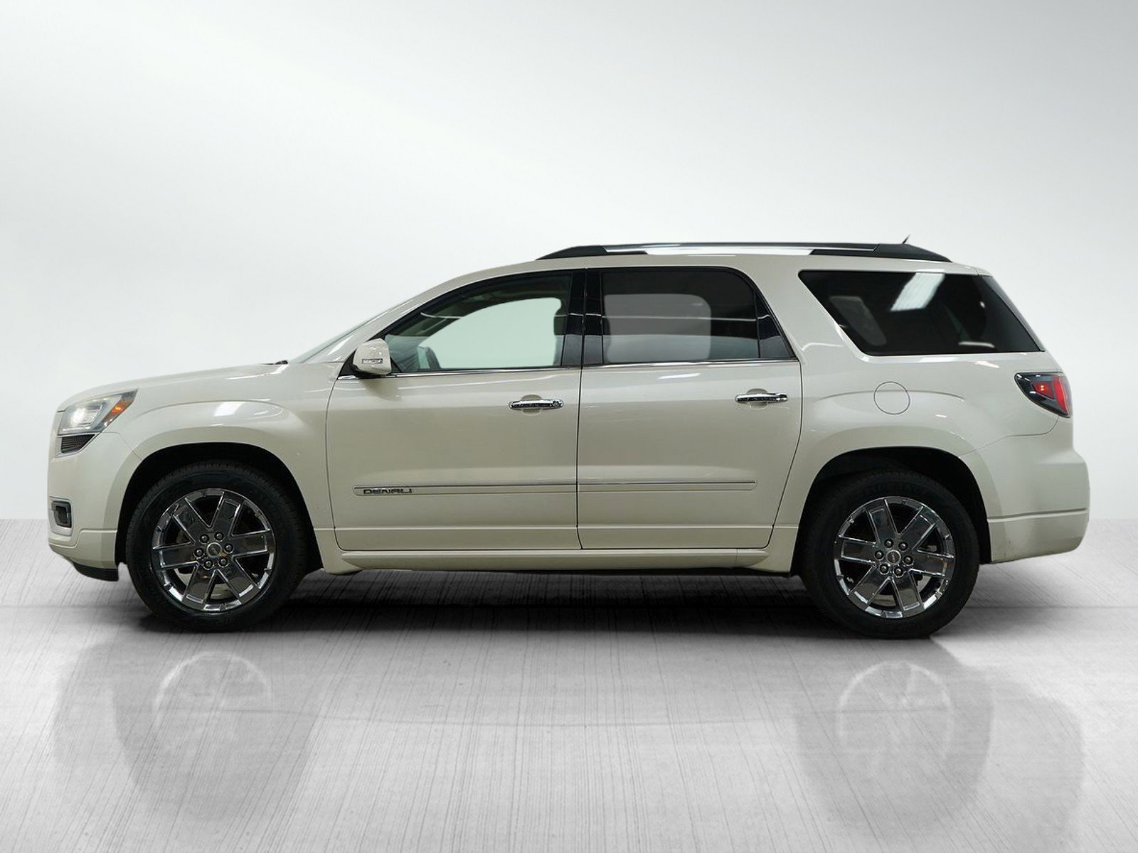 Used 2013 GMC Acadia Denali with VIN 1GKKRTKD9DJ160821 for sale in Burnsville, Minnesota