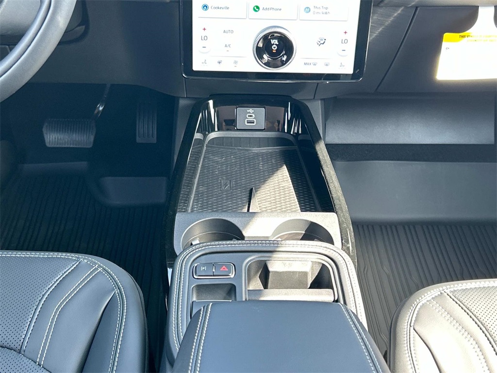 2025 Ford Mustang Mach-E Premium photo 15