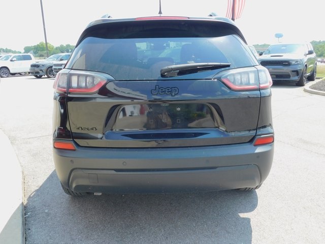 2023 Jeep Cherokee Altitude photo 3