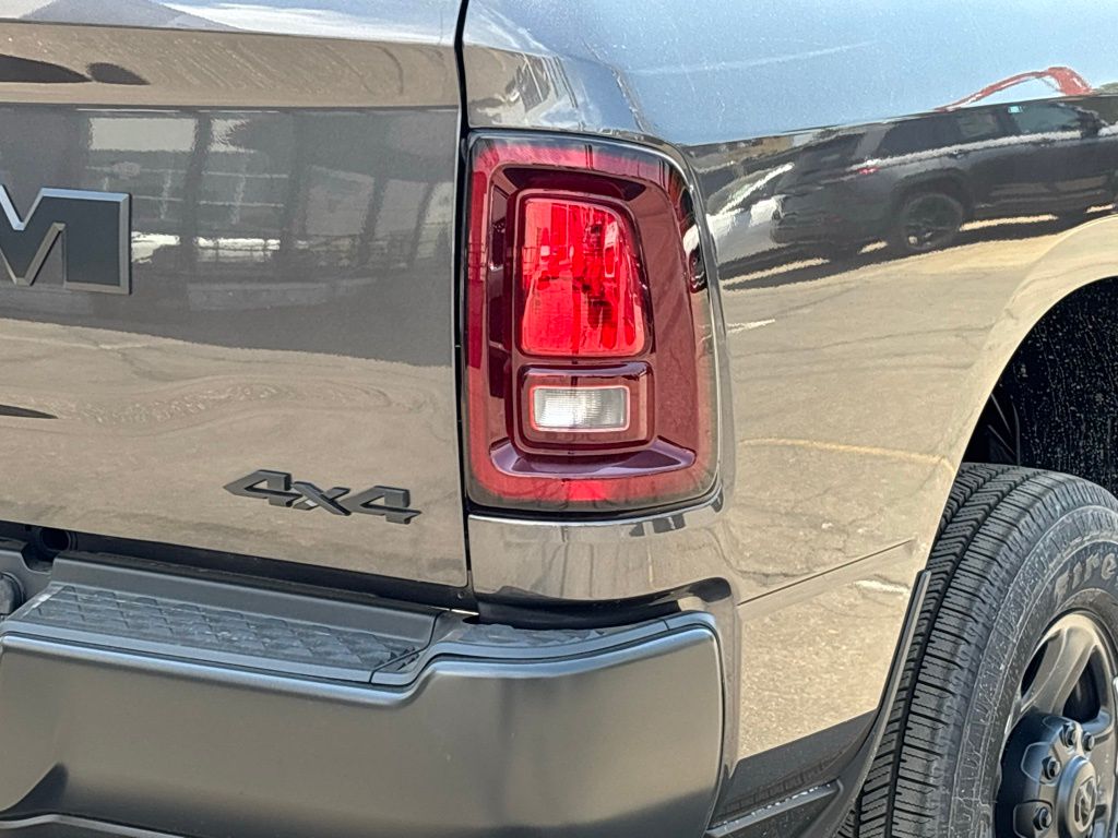 2025 Ram 3500 Tradesman photo 4