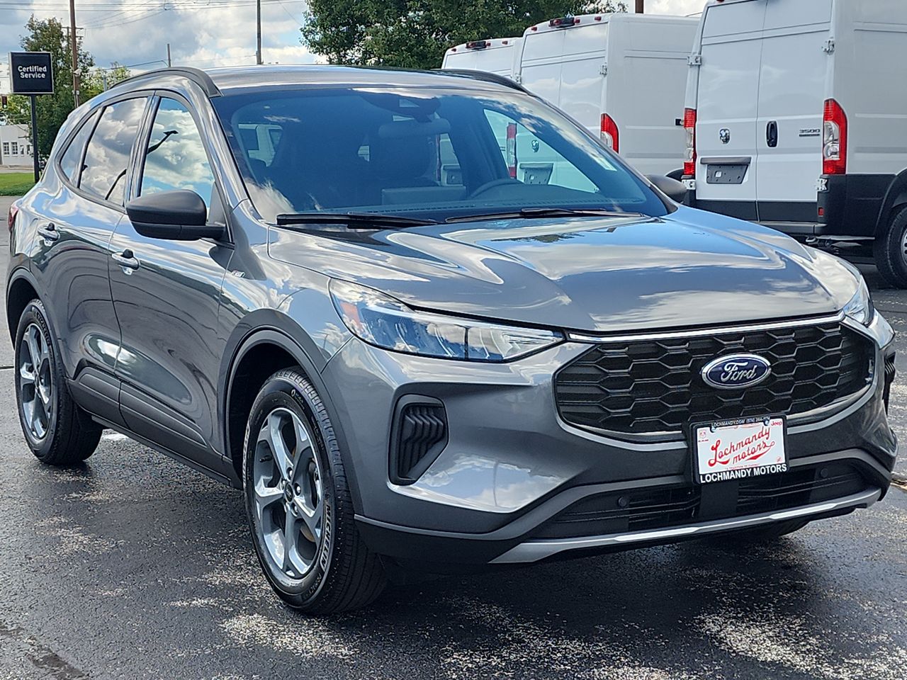 2025 Ford Escape ST-Line's photo