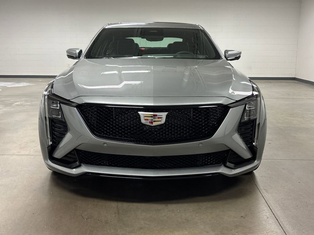 2026 Cadillac CT5 V photo 4