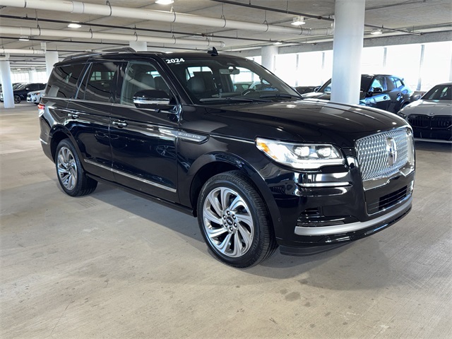 2024 Lincoln Navigator Reserve's photo