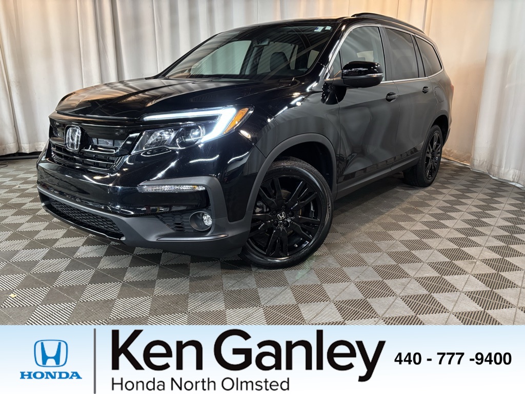 2022 Honda Pilot SE's photo