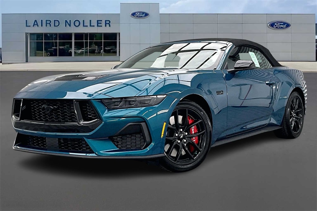 2026 Ford Mustang GT Premium's photo