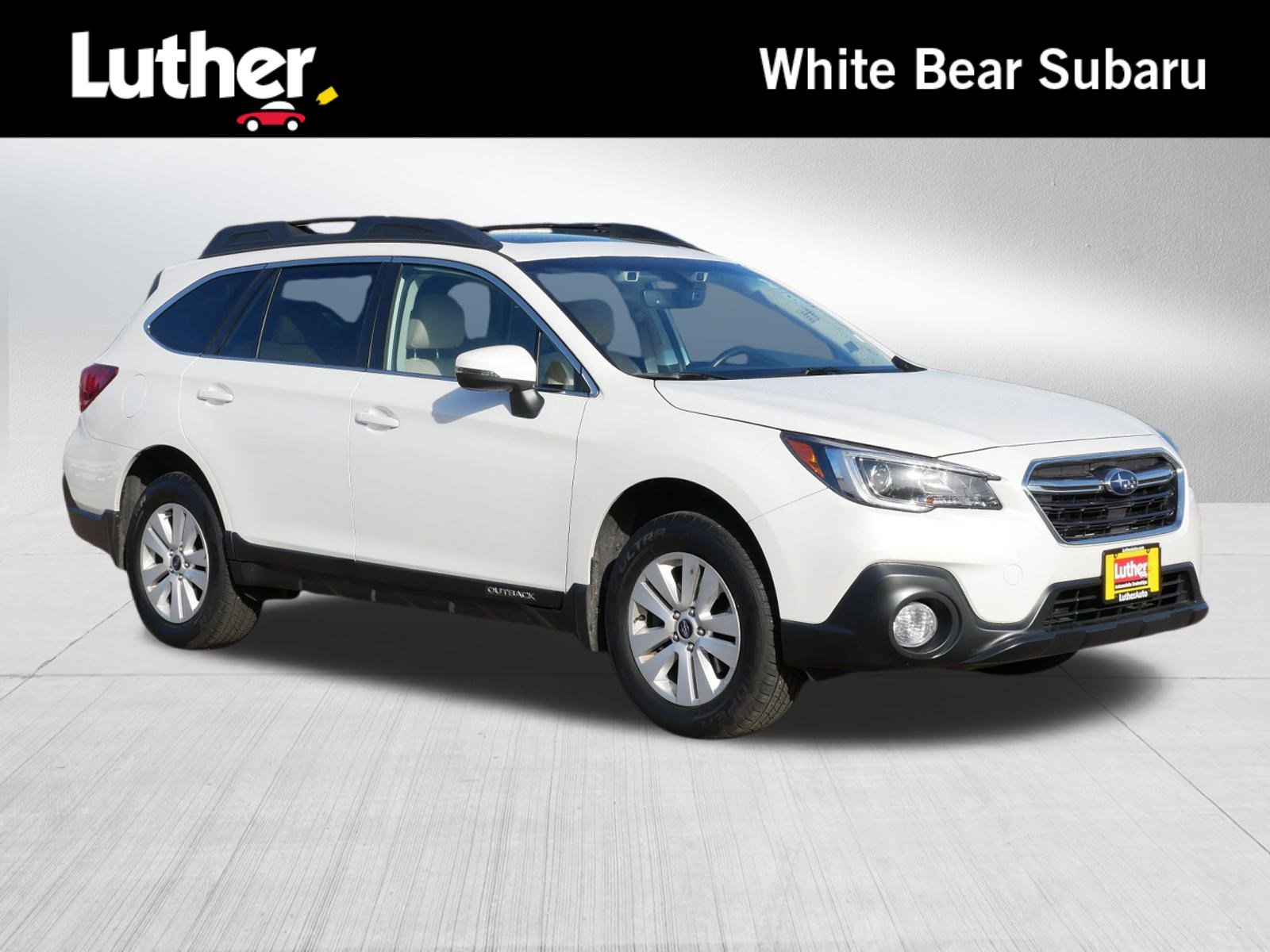2019 Subaru Outback Premium's photo