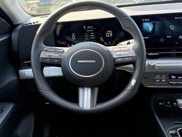 2026 Hyundai Kona SEL photo 16