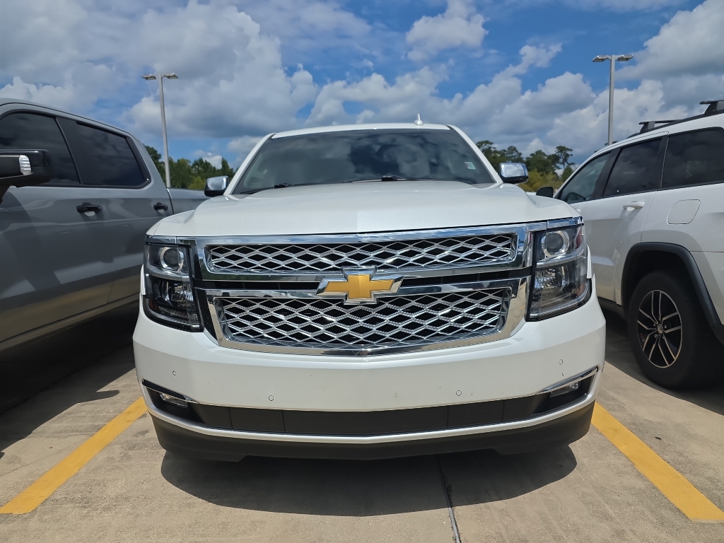 2018 Chevrolet Tahoe Premier photo 2