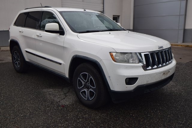 2011 Jeep Grand Cherokee Laredo photo 11