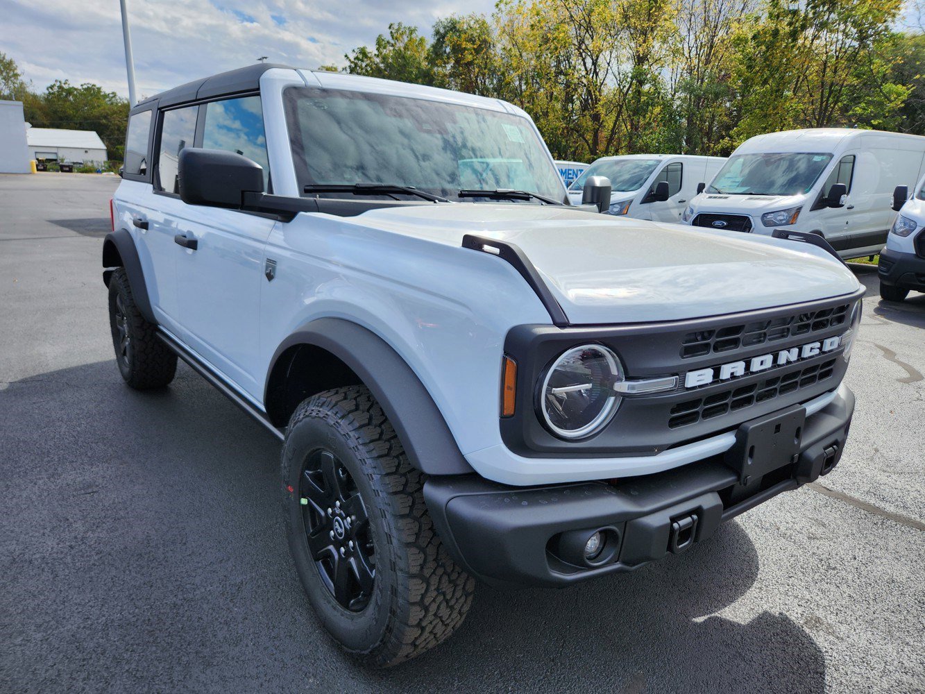 2025 Ford Bronco 4-Door Big Bend's photo