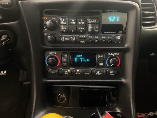 2004 Chevrolet Corvette Z06 photo 17