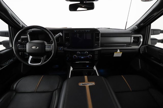 2024 Ford F-350 Platinum photo 4