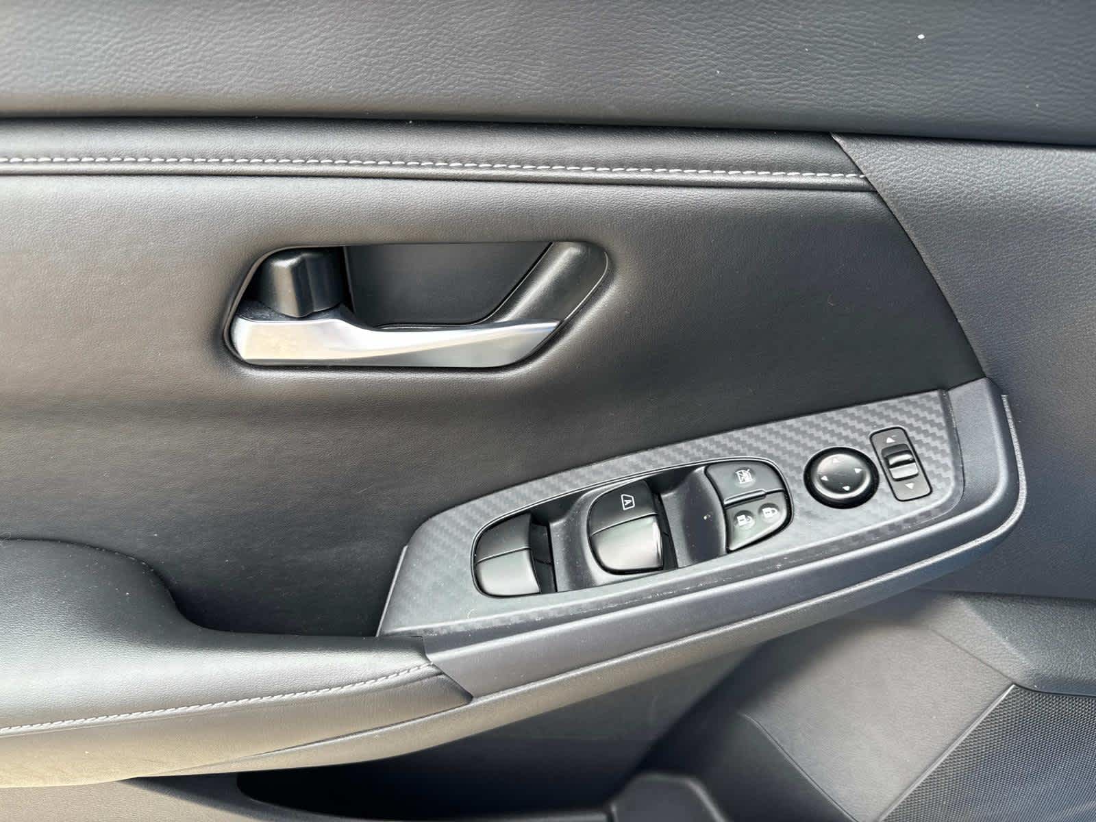 2024 Nissan Sentra SV photo 37