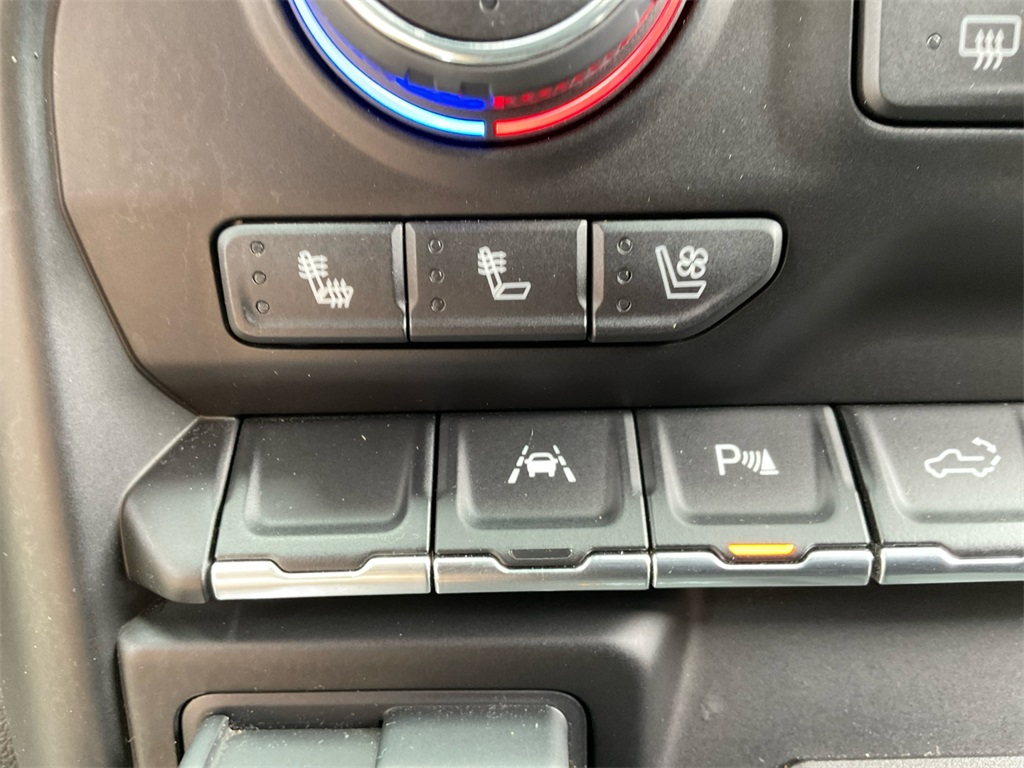2022 Chevrolet Silverado 1500 High Country photo 26