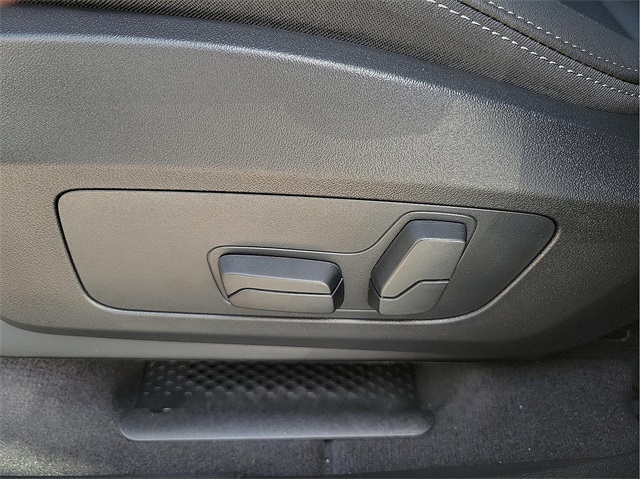 2026 Bmw X1 XDrive28i photo 17
