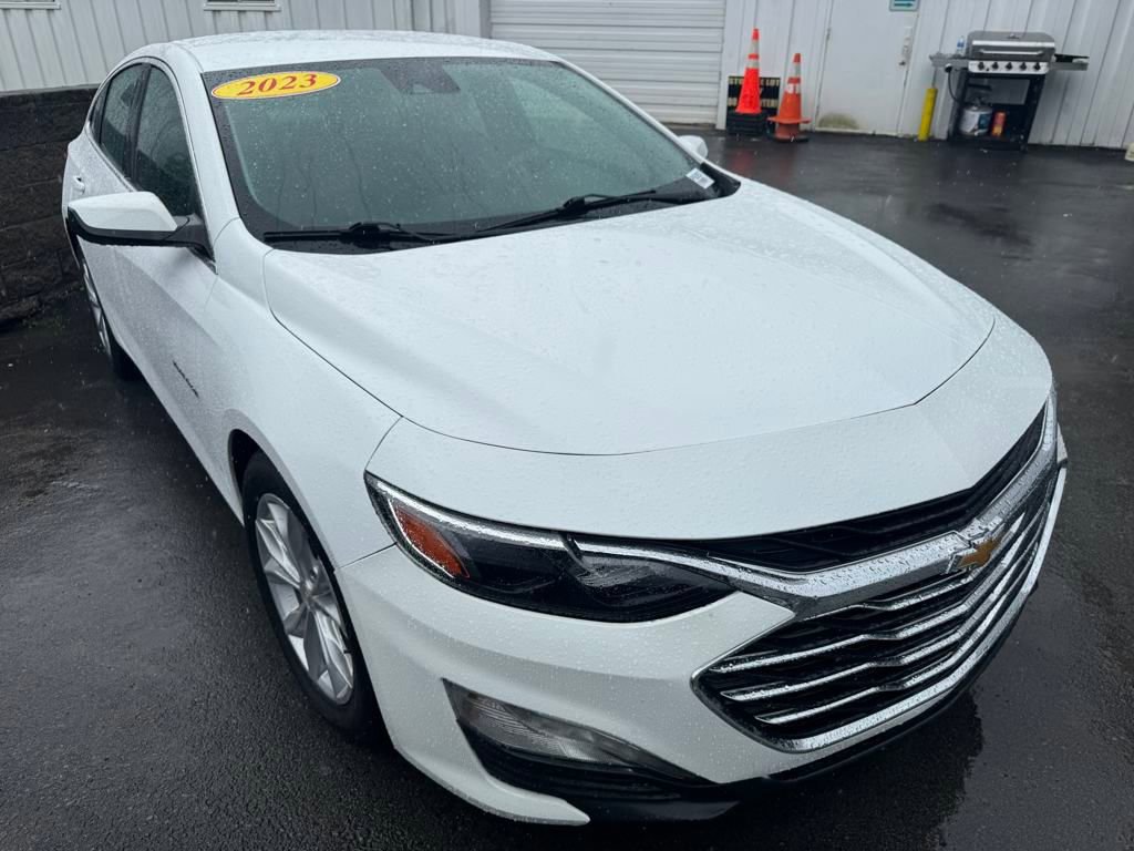 2023 Chevrolet Malibu 1LT photo 7