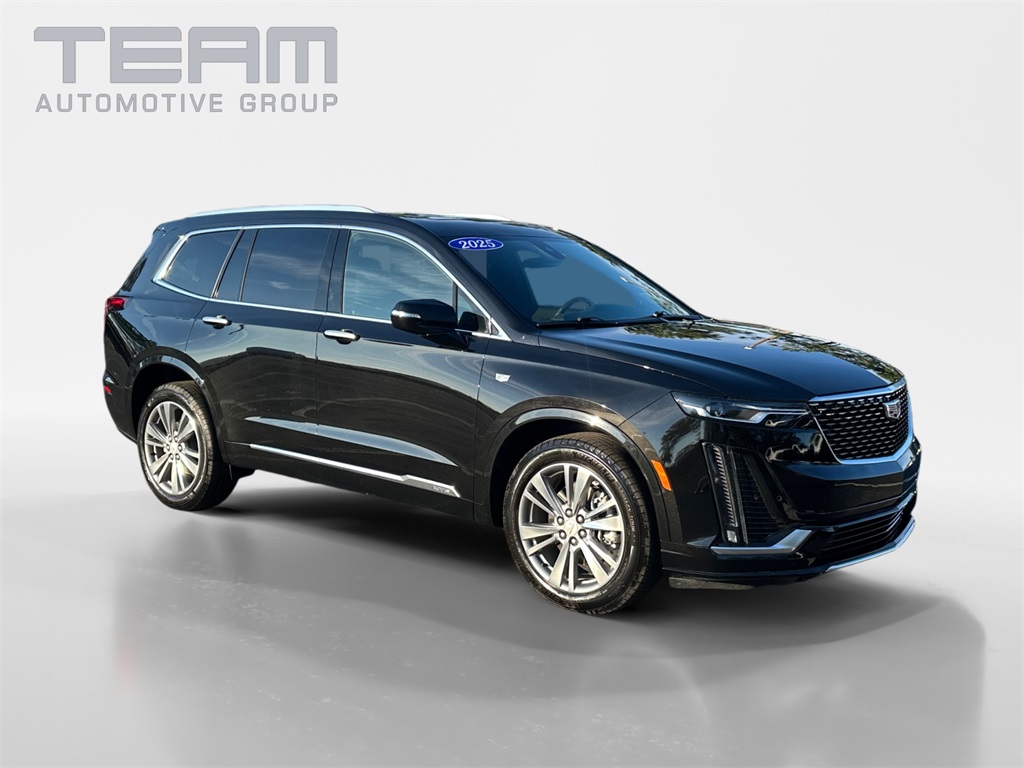 2025 Cadillac XT6 Premium Luxury's photo
