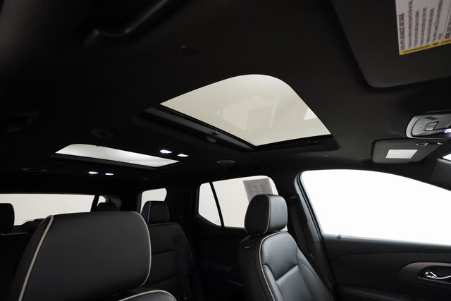 2023 Chevrolet Traverse Premier photo 25