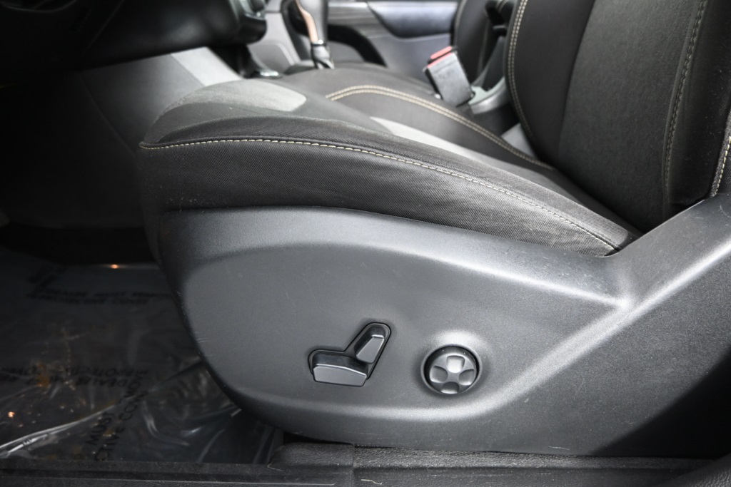 2014 Jeep Cherokee Latitude photo 19
