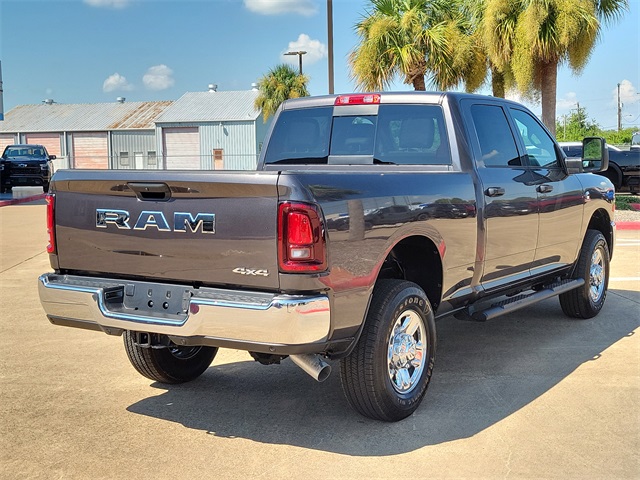 2026 Ram 2500 Tradesman photo 7