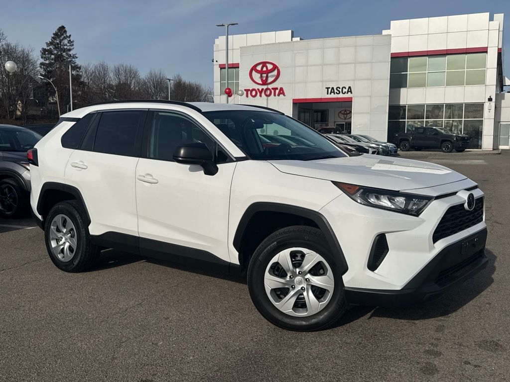 2021 Toyota RAV4 LE
