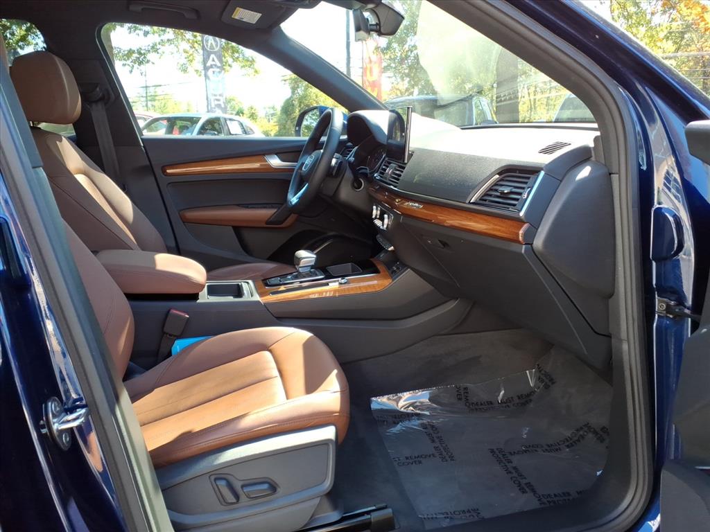 2021 Audi Q5 Premium 45 TFSI photo 10