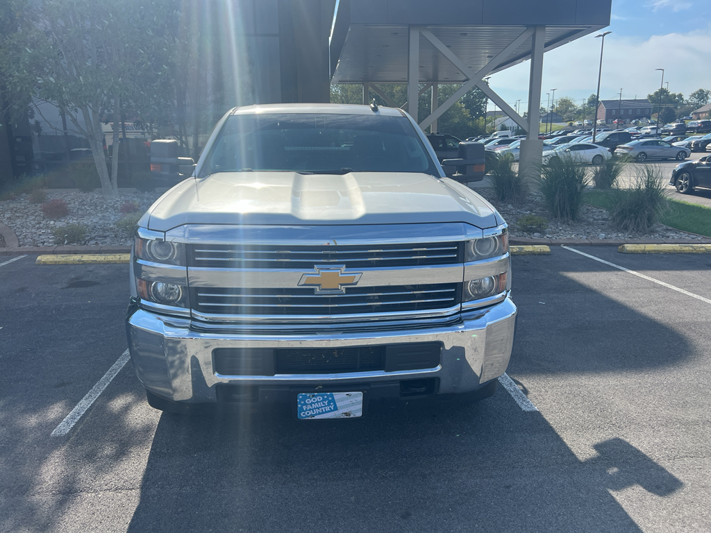 2015 Chevrolet Silverado 2500HD LT photo 5