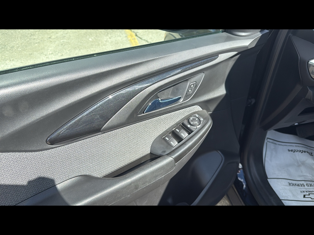 2021 Chevrolet Trailblazer LT photo 4