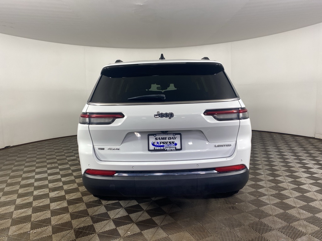 2023 Jeep Grand Cherokee Limited photo 2