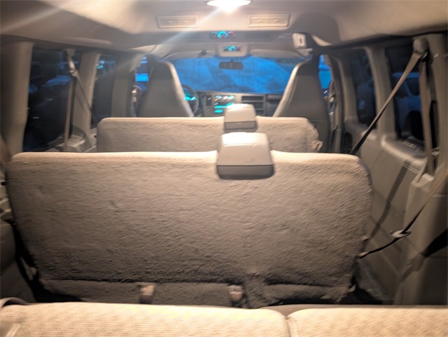 2016 Chevrolet Express 3500 LT photo 6