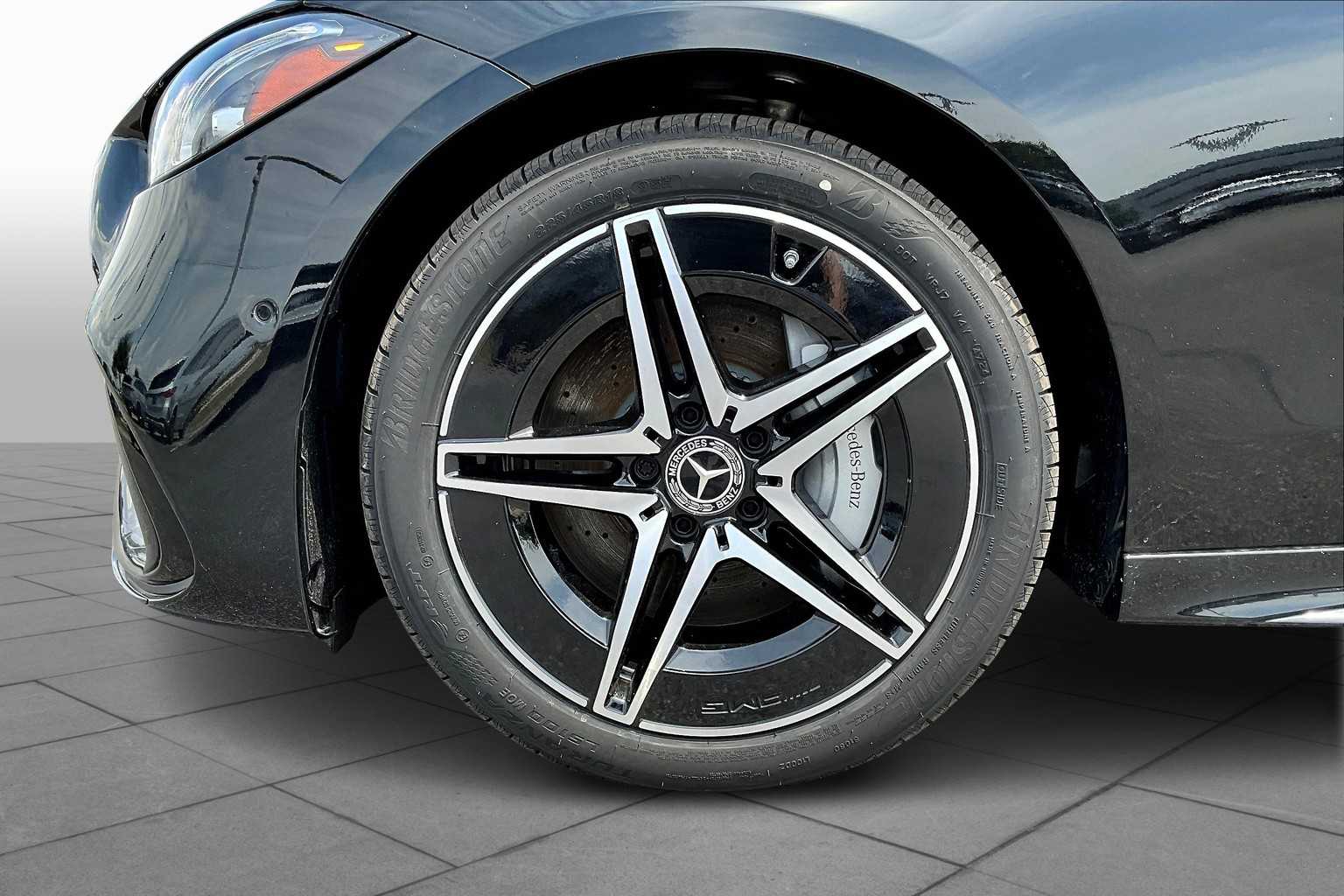 2025 Mercedes Benz C 300 photo 21
