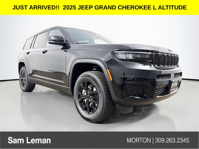 2025 Jeep Grand Cherokee L Altitude's photo